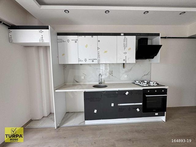 MENEMEN SEYREKTE SATILIK 1+1 DAİRE TAPU MASRAFI YOKTUR