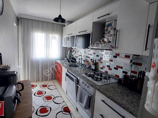 Menemen 30 Ağustos Mah İzbana Yakın Doğalgazlı 3+1 Satılık Daire