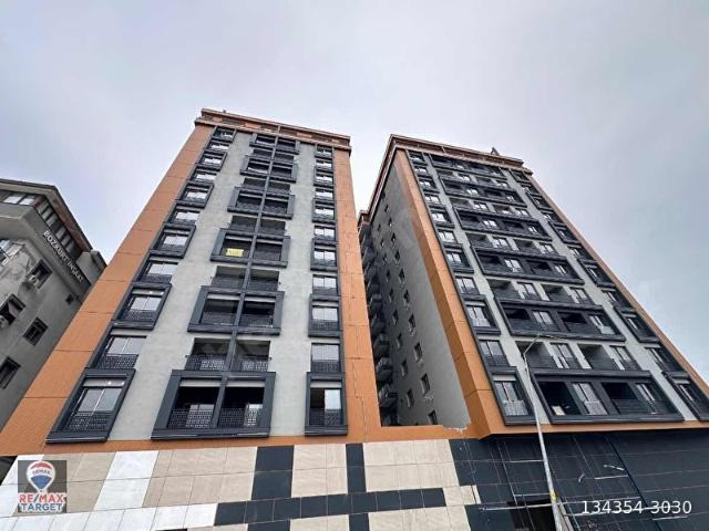 MENEMENDE ANA YOL CEPHELİ İZBANA YAKIN SATILIK LÜKS 3+1 SIFIR DAİRE