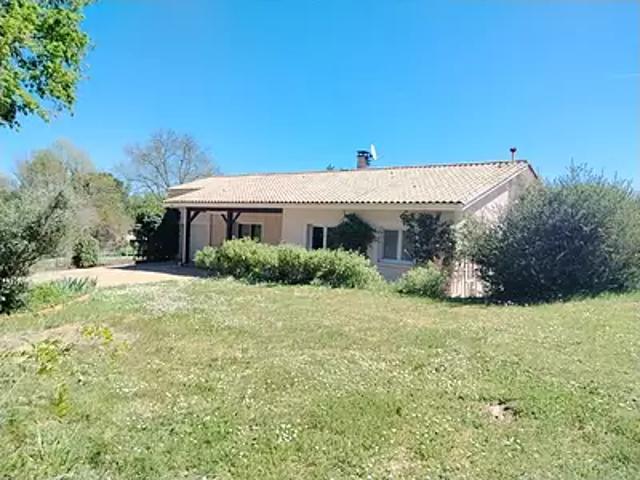 Ménesplet 24700 Achat / Vente maison 5 pièces t5 au dernier étage terrasse