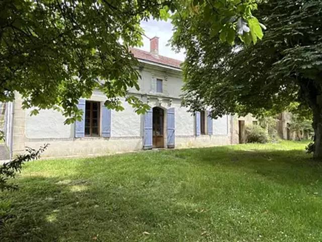 Ménesplet 24700 Location maison 3 pièces t3
