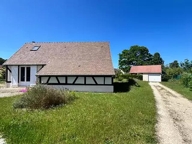 Ménestreau en Villette 45240 Achat / Vente maison 4 pièces t4 au dernier étage parking