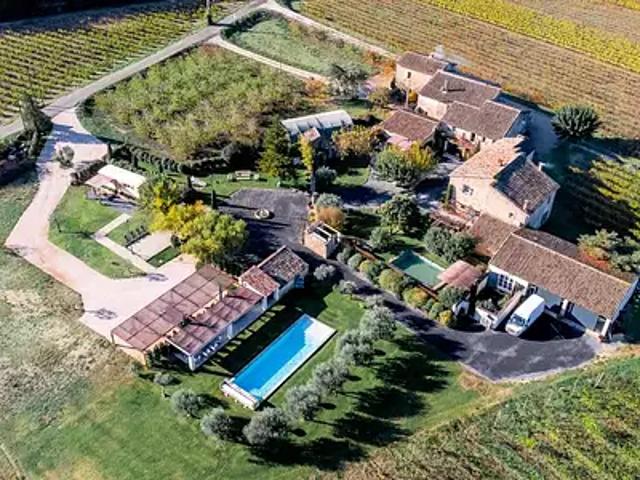 Ménerbes 84560 Achat / Vente maison 12 pièces t12 piscine jardin