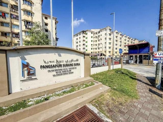 Mengadap surau Pangsapuri Subang Suria Subang U5