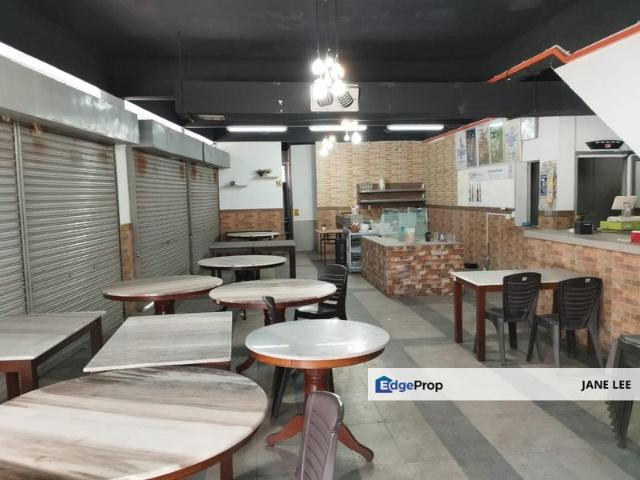Menglembu 2 units Double Story Corner Shoplot for Rent
