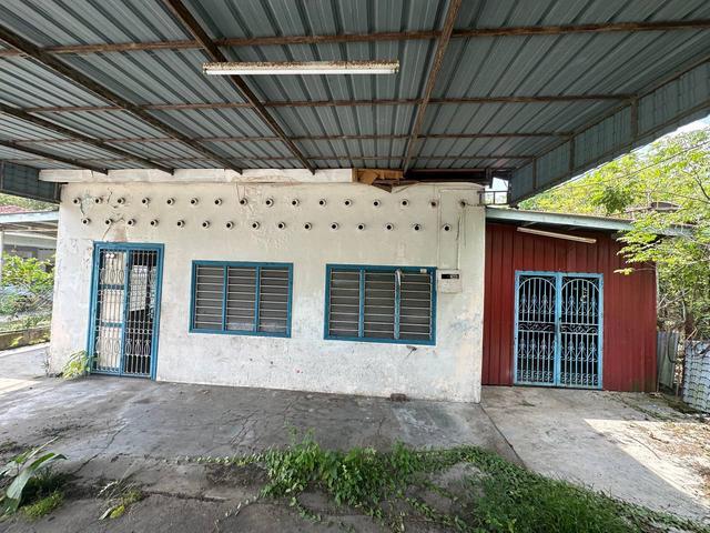 Menglembu ssth super long bungalow pasar pagi Menglembu lotus ipoh