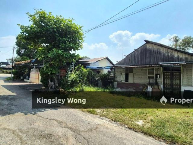 Menglembu Pengkalan Lahat Silibin First Garden Residential Bungalow Land 3885 sqft Facing South East