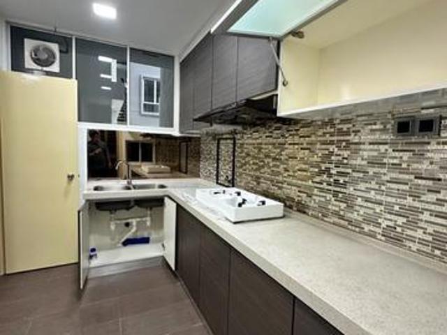 Menjalara 18 Kepong Well Kept available now Rare unit Must view