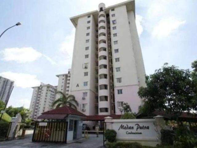 Menjalara Medan Putra Condo Unit for Sales