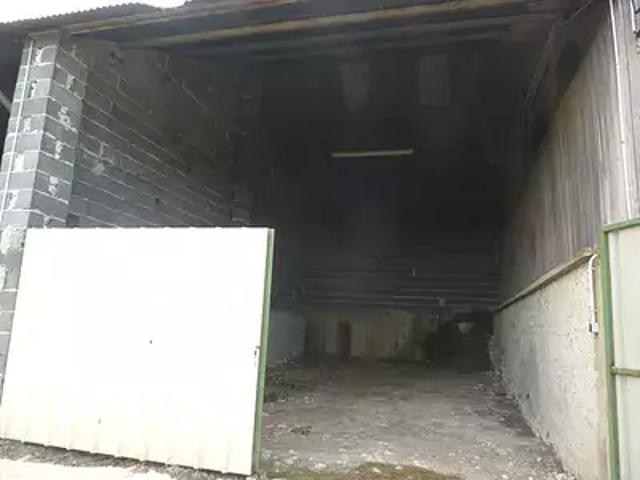 Mensignac 24350 Location parking