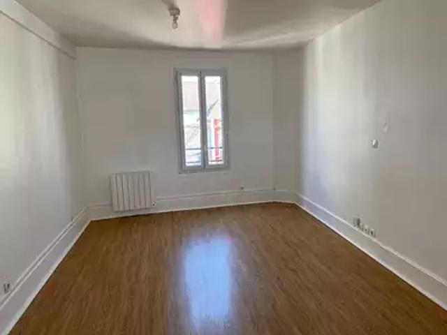 Meaux 77100 Location appartement 1 pièce t1 cave
