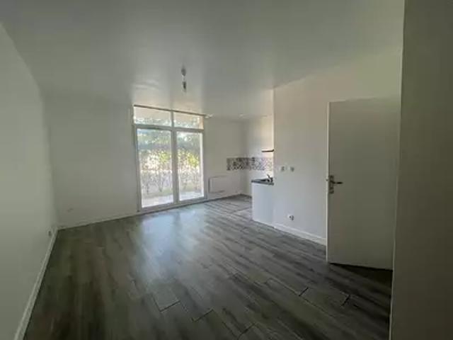 Meaux 77100 Location appartement 2 pièces t2 terrasse