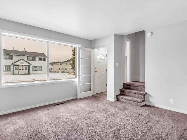 Meadow Park Estates 3 Bedroom Home for Rent at 100 Gladmer Pk, Saskatoon, SK S7J 2X3 Queen Elizabeth
