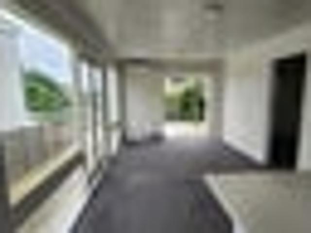 Meadowbank, 1 bedroom, $475 pw