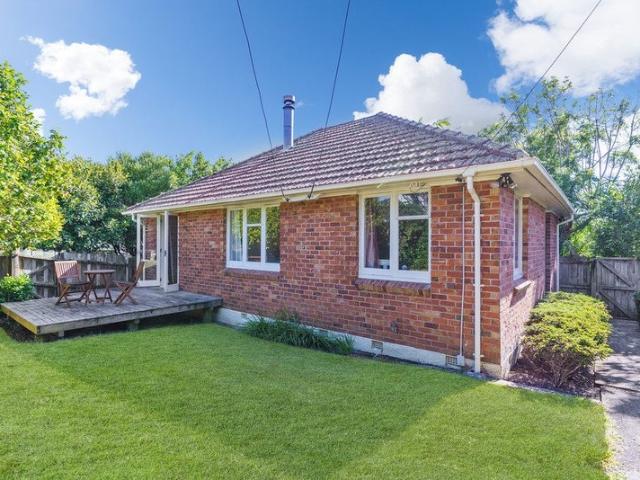 Meadowbank, 2 bedrooms