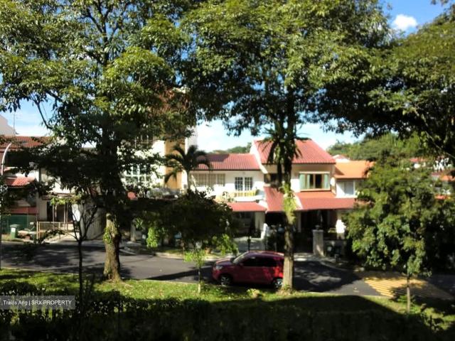 Meadows @ Peirce D26, Condominium