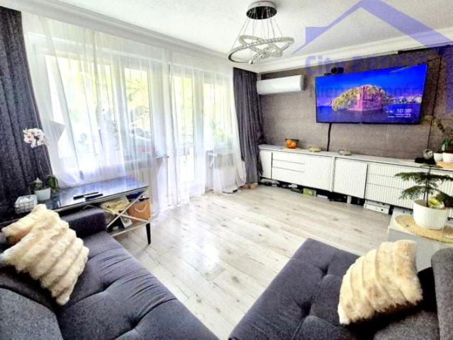 Meander 63,40 m², Warszawa