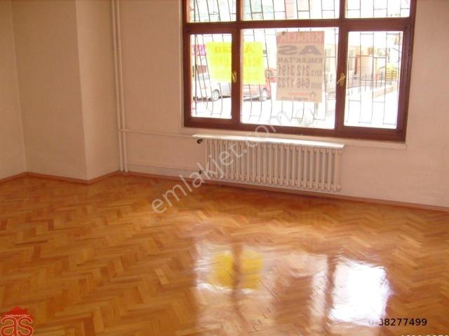 Mebusevlerinde 4+1 Yüksek Giriş Ön Merkezi Açık Otoparklı Kiracılı