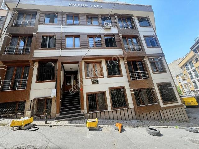 Mecidiyeköy 1+1 Otoparklı+asansörlü+iskanlı+kat Mülkiyetli Daire