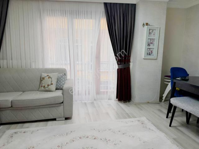 Mecidiyeköy 1 + 1 Satılık İskanlı Kat Mülkiyet Boş Daire