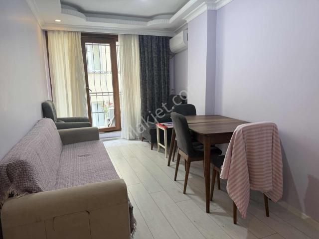 Mecidiyeköy 2+1 Asansörlü Klimalı Eşyalı Boyalı Kiralık Daire