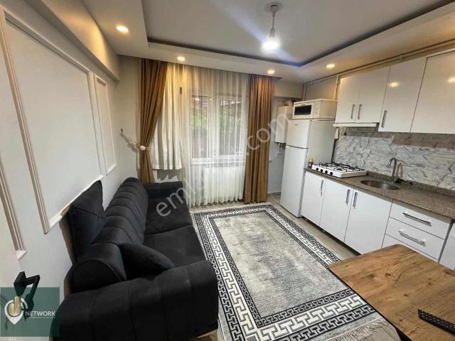 Mecidiyeköy'de Eşyalı Kiralık 2+1 Daire Trump Towers Yakını