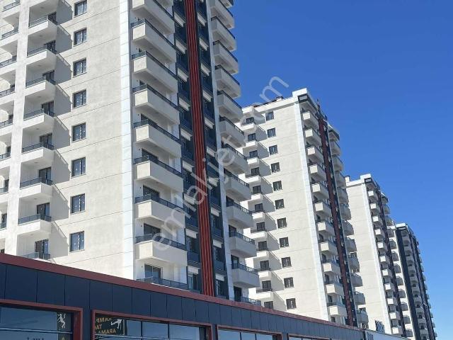 Med Life Gayrimenkul'de Tekstil Kent Karşısı 2.5+1 Kiralık Daire