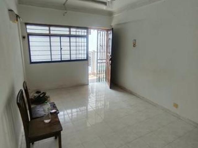 Medan Angsana 1 Blok 2C Farlim Air itam 550sqft high floor