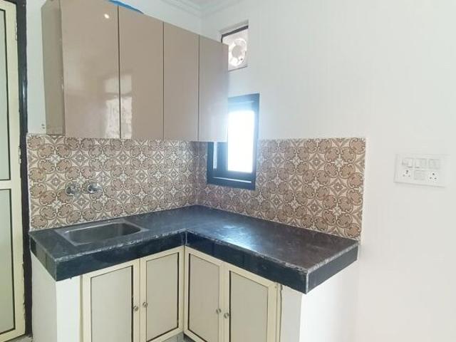 Medan Garhi 1 RK 250 Sq. Ft. Builder Floor in Saket Delhi Listing ID: #10277