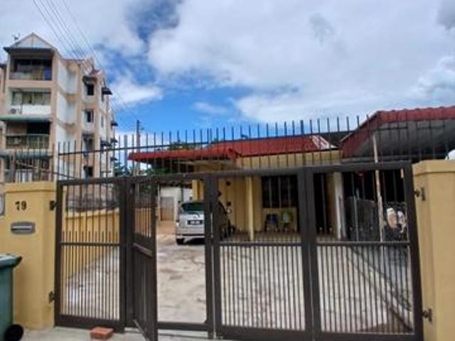 Medan penaga single stry terrace corner