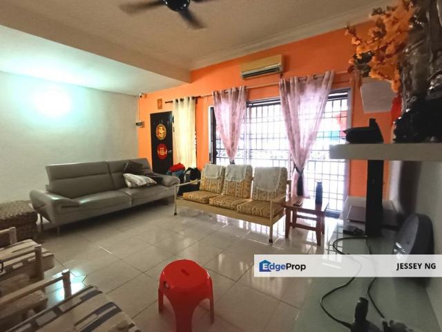 MEDAN PENGKALAN MEGAH