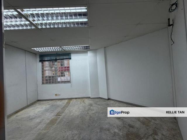 MEDAN PUTRA BUSINESS CENTRA