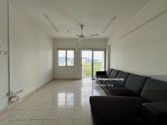 Medan Putra Condominium, Bandar Menjalara