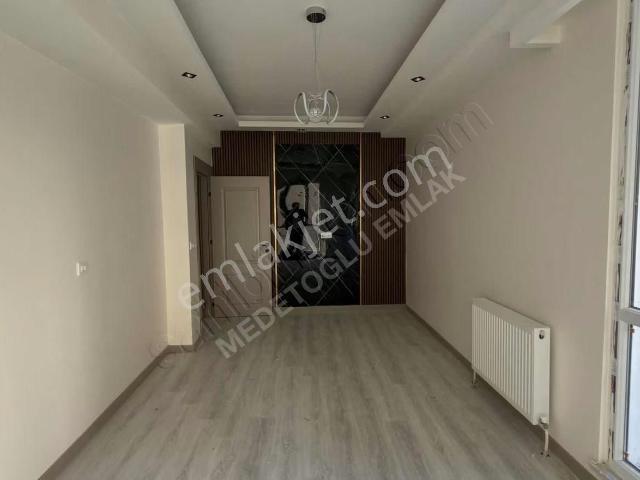 Medetoglu'ndan Kızılpınar Atatürk Mah Satılık 2+1 Yüksek Giriş