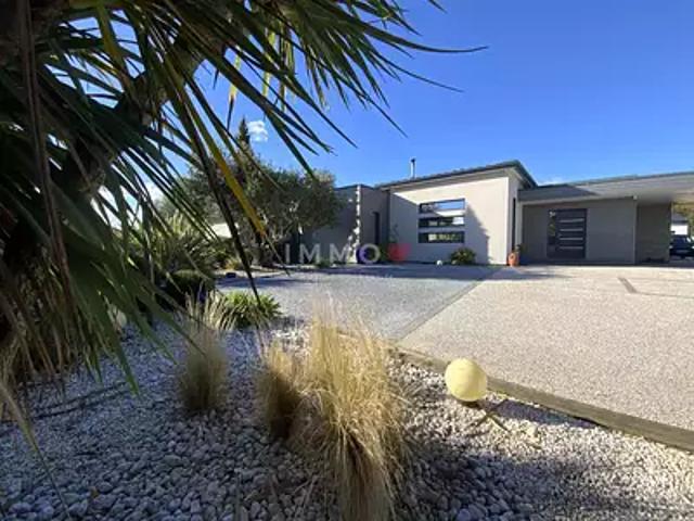 Médis 17600 Achat / Vente maison 8 pièces t8 piscine