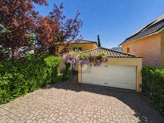 MEDITERRANER STIL MIT WINTERGARTEN UND UMSCHWUNG