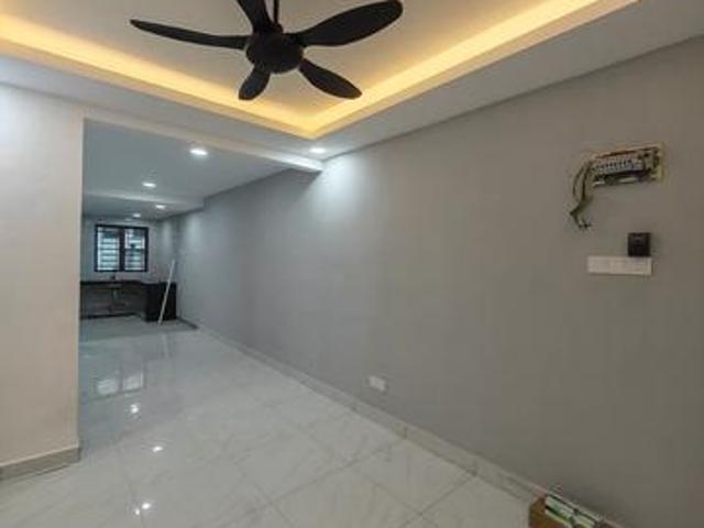 Medium Cost Double Storey End Lot With Land Bandar Indahpura Kulai