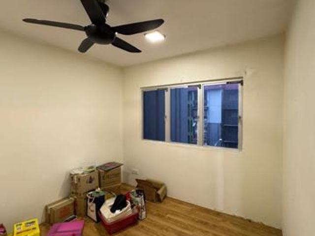 Medium Cost Flat PKNS Seksyen 24 Shah Alam level 3