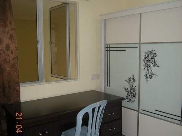 Medium Bedroom @ University Tower