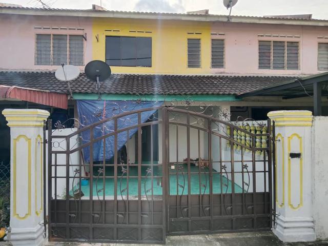 Medium Low Cost Double Storey Terrace