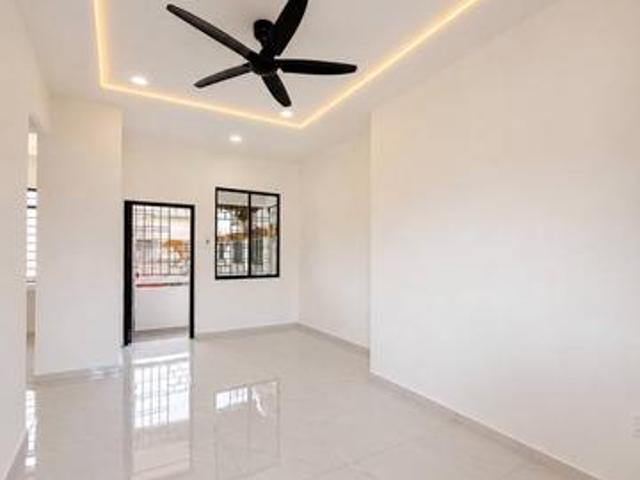 Medium Low Cost Flat Jalan Simbang Taman Perling Fully Renovation