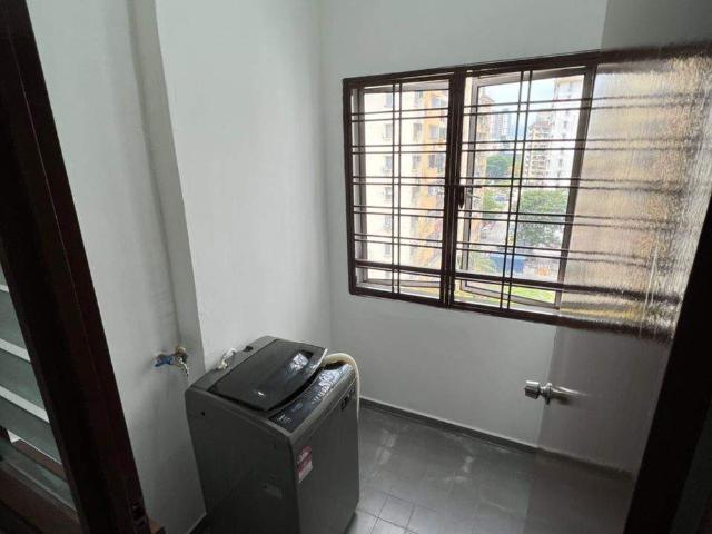 Medium room