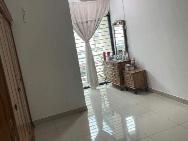 Medium room