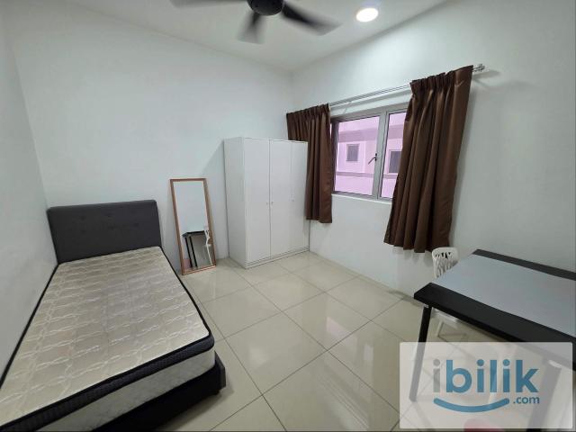 Medium Room
