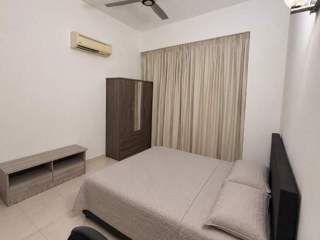 Medium Room