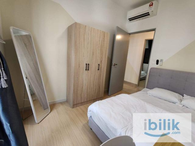 Medium Room