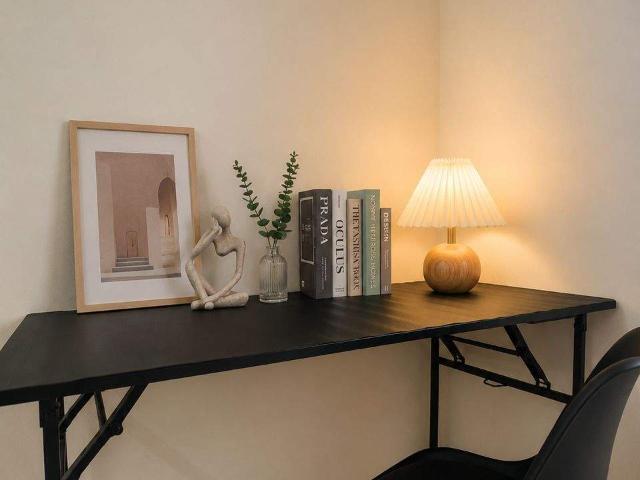 Medium Room