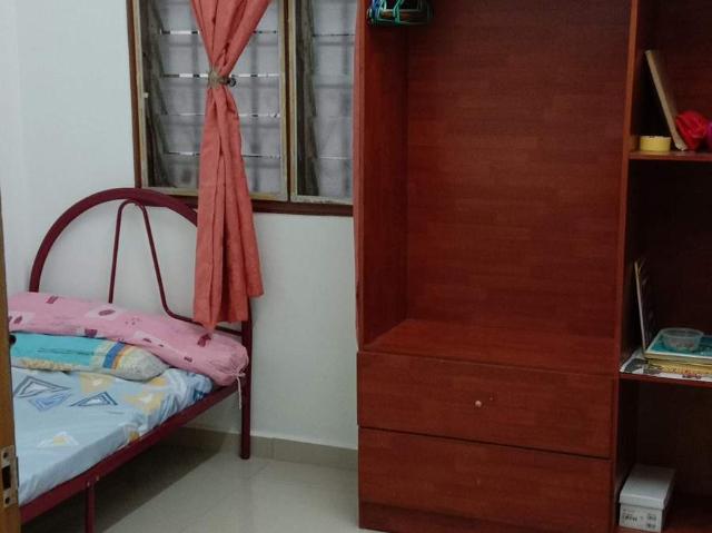 Medium room