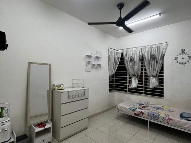 medium room