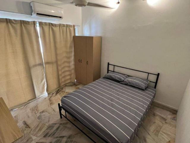 MEDIUM ROOM with attached balcony